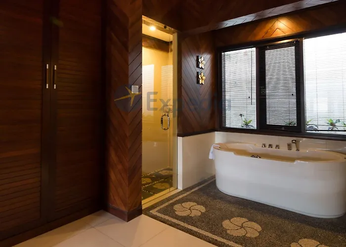 Airis Luxury &